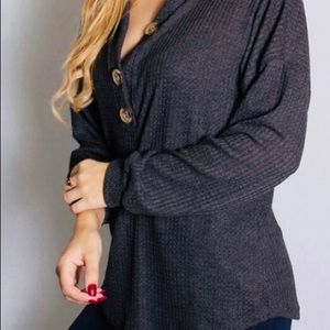 Grey women’s waffle knit top w/button detail